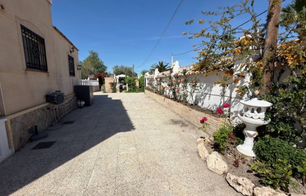 Reventa - Villa - Catral