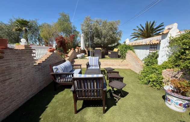 Reventa - Villa - Catral