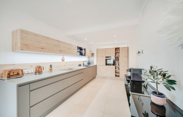 Resale - Villa - PALMA - Son Vida