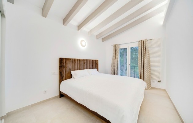 Resale - Villa - PALMA - Son Vida