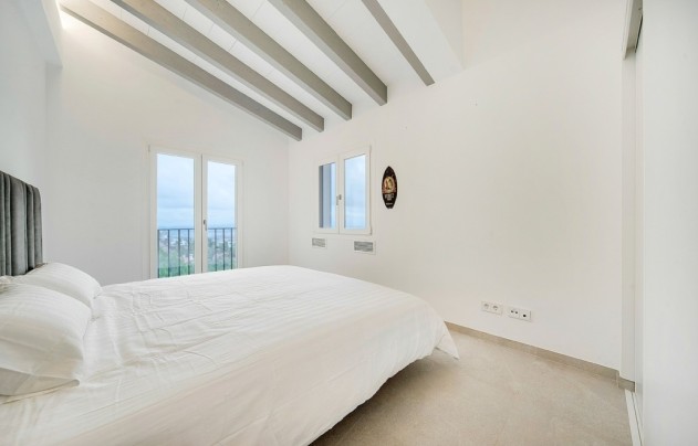 Resale - Villa - PALMA - Son Vida