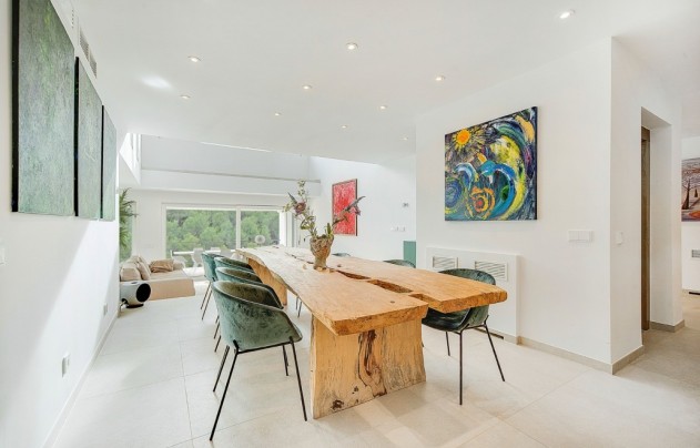 Resale - Villa - PALMA - Son Vida