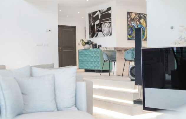 Resale - Villa - PALMA - Son Vida