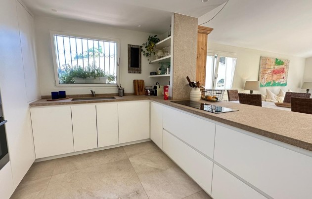 Resale - Villa - COSTA DE LA CALMA - Calvià