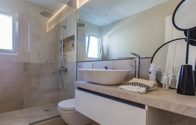 Resale - Villa - COSTA DE LA CALMA - Calvià