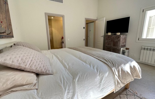 Resale - Villa - COSTA DE LA CALMA - Calvià