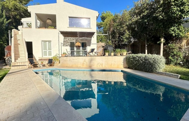 Resale - Villa - COSTA DE LA CALMA - Calvià