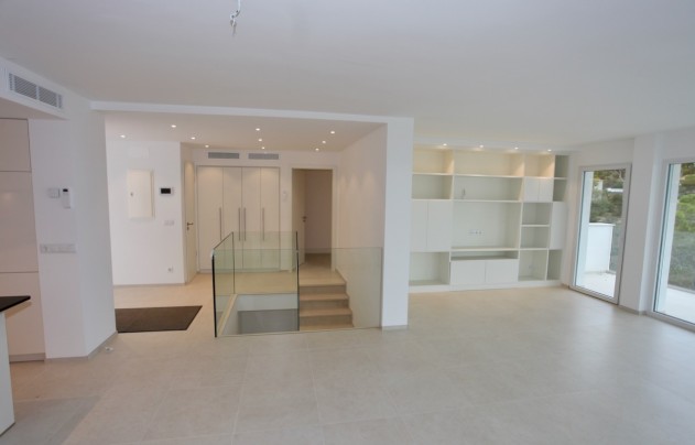 Resale - Villa - COSTA D'EN BLANES - Calvià