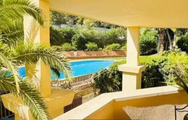 Resale - Apartment - CALA VINYES - Calvià