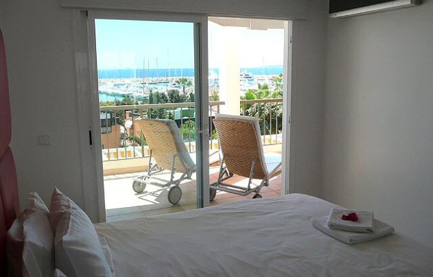 Resale - Apartment - PORTALS NOUS - Calvià