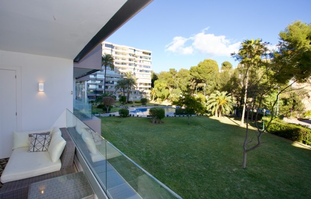 Resale - Apartment - PORTALS NOUS - Calvià