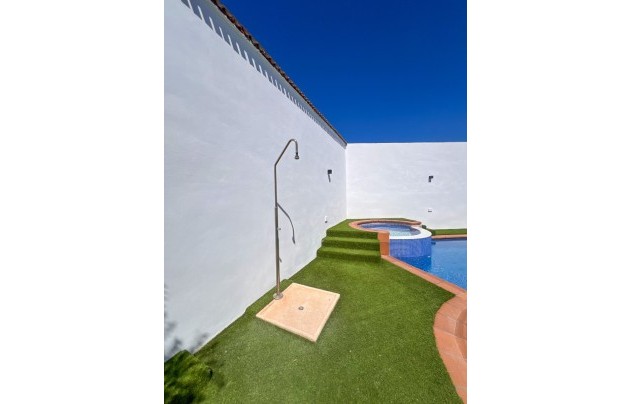 Resale - Villa - Torrevieja - Los Balcones