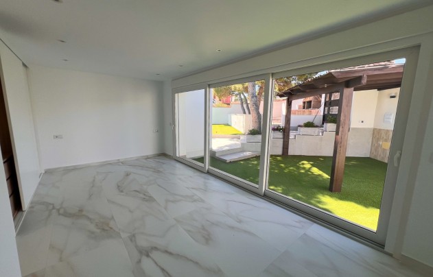 Resale - Villa - Torrevieja - Los Balcones