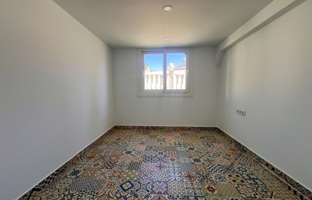 Resale - Villa - Torrevieja - Los Balcones