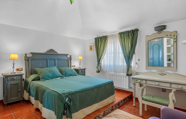 Resale - Villa - Torrevieja - La Mata