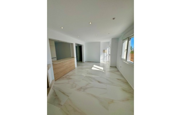 Resale - Villa - Torrevieja - Los Balcones