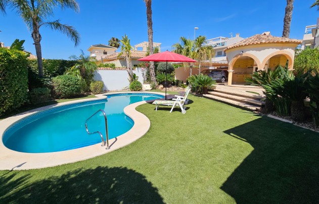 Reventa - Villa - Ciudad Quesada