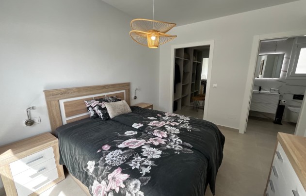 Resale - Villa - Orihuela - Entre Naranjos Vistabella Golf