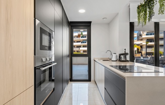 Resale - Apartment - Orihuela Costa - Playa Flamenca