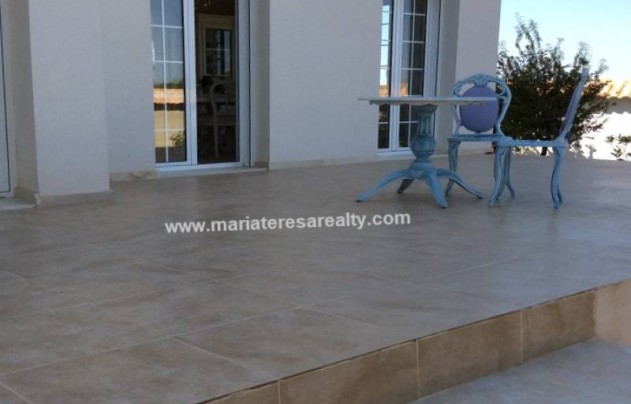 Resale - Villa - Valle del Sol