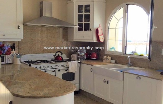 Resale - Villa - Valle del Sol