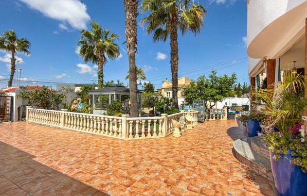 Resale - Villa - Ciudad Quesada