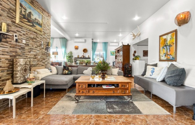 Resale - Villa - Ciudad Quesada