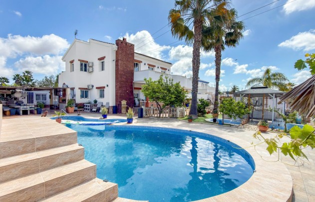 Resale - Villa - Ciudad Quesada
