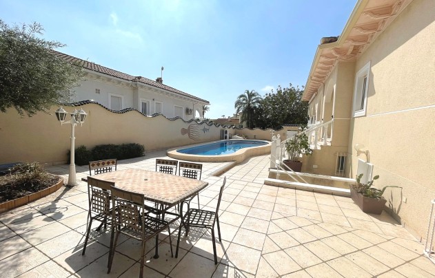 Herverkoop - Villa - Ciudad Quesada