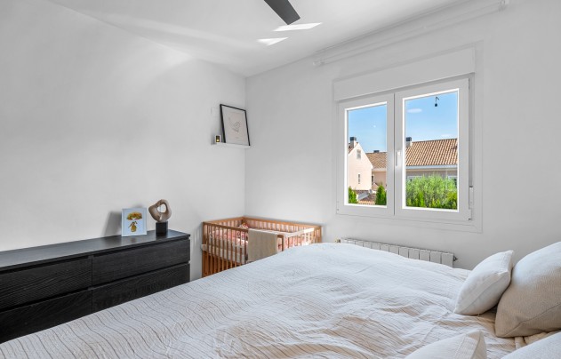 Resale - House - Alicante - Playa San Juan