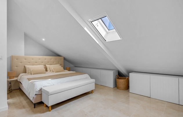 Resale - House - Alicante - Playa San Juan