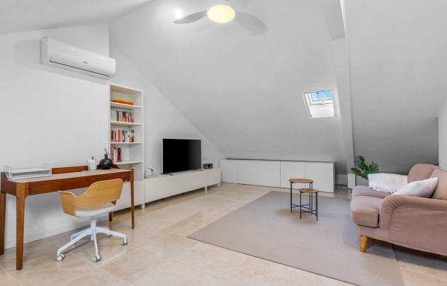 Resale - House - Alicante - Playa San Juan