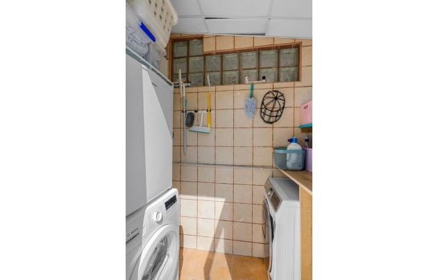 Resale - House - Alicante - Playa San Juan