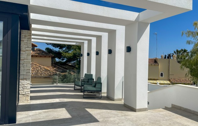 Resale - Villa - Orihuela Costa - Villamartín