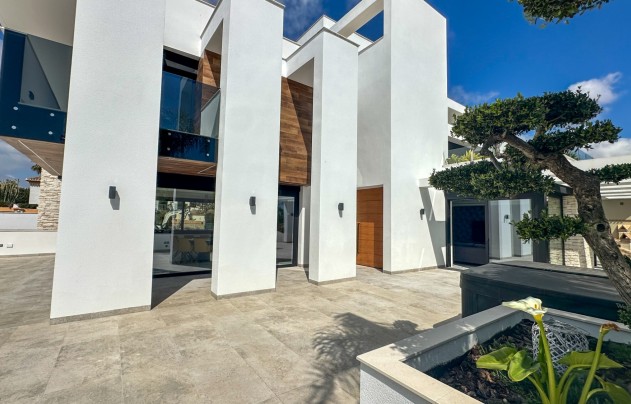 Resale - Villa - Orihuela Costa - Villamartín