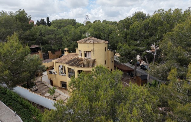 Revente - Villa - Orihuela Costa - Villamartín