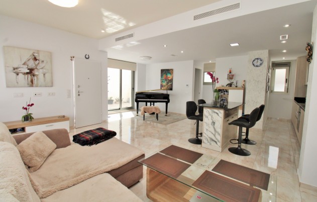 Resale - Villa - Villamartín