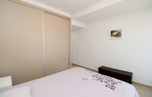 Resale - Villa - Villamartín
