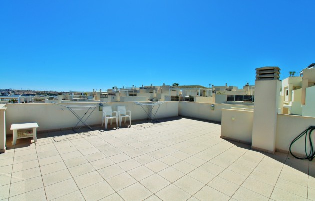 Resale - Villa - Villamartín