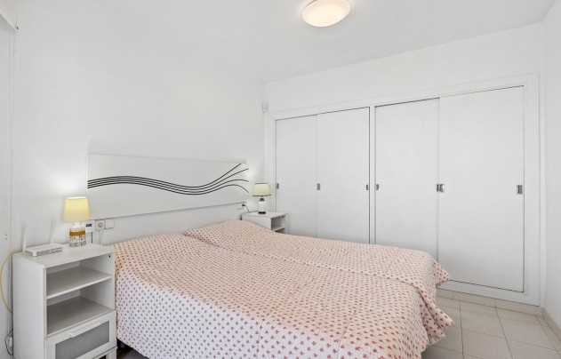 Resale - Apartment - Santa Pola