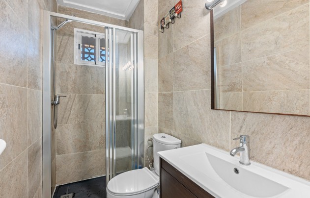 Resale - Apartment - Santa Pola