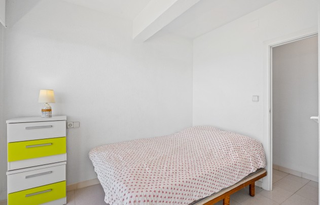 Resale - Apartment - Santa Pola