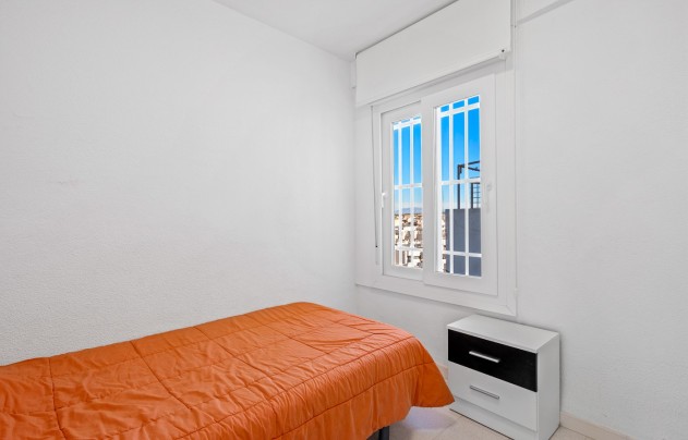 Resale - Apartment - Santa Pola