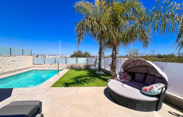 Herverkoop - Villa - Torrevieja - Los Balcones