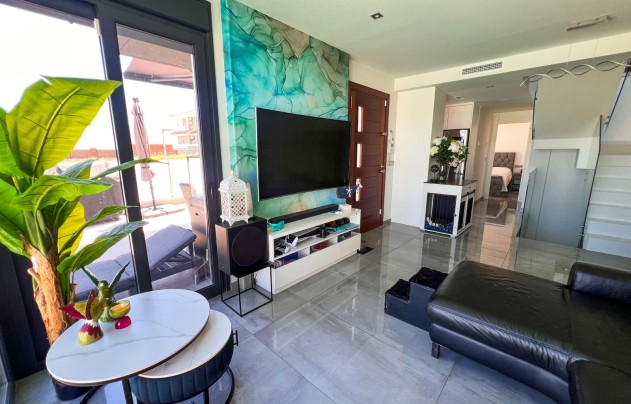 Herverkoop - Villa - Torrevieja - Los Balcones