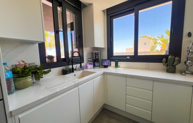 Herverkoop - Villa - Torrevieja - Los Balcones