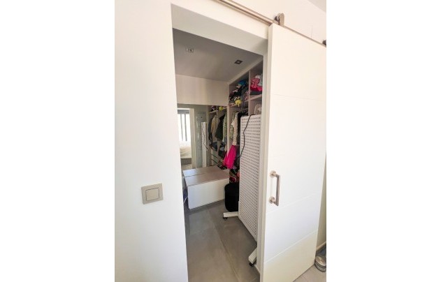 Herverkoop - Villa - Torrevieja - Los Balcones