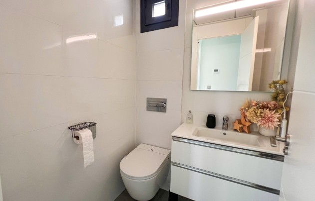 Herverkoop - Villa - Torrevieja - Los Balcones