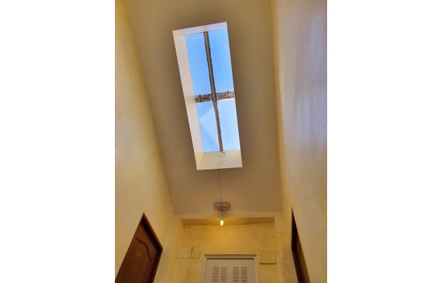 Herverkoop - Commercial - Alicante - Casco antiguo