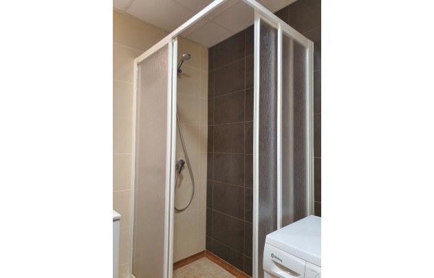 Herverkoop - Commercial - Alicante - Casco antiguo